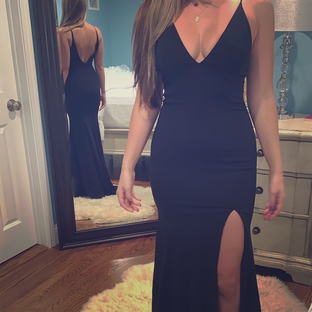 Sexy/classy black evening dress with high split